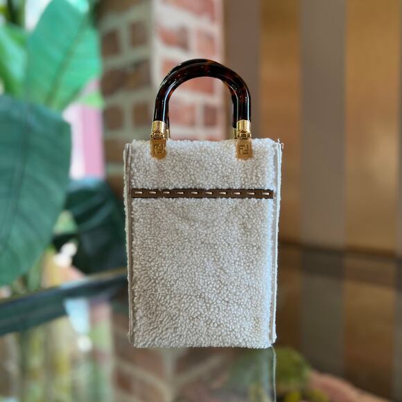 FENDI Sunshine Mini White Taupe Shearling Vitello King Plexiglass Logo Tote Bag - Picture 2 of 10